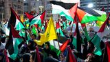 Anhänger der Schiitenmiliz Hisbollah in Dahiyeh, Libanon, feierten die Angriffe der militanten Hamas auf Israel.
