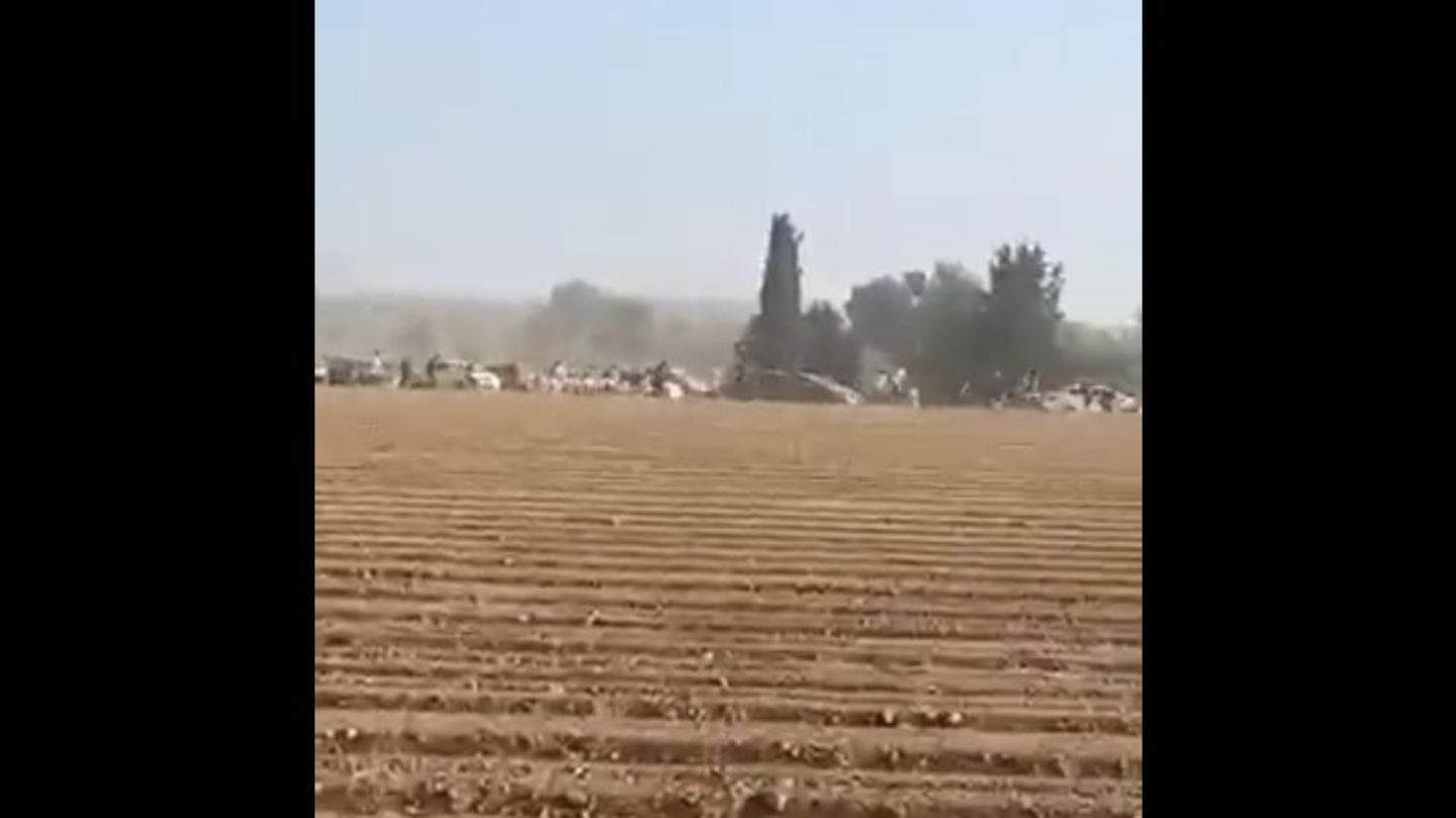 Israel: Festival-Teilnehmer flüchten vor den Hamas Israel: Festival-Teilnehmer flüchten vor den Hamas