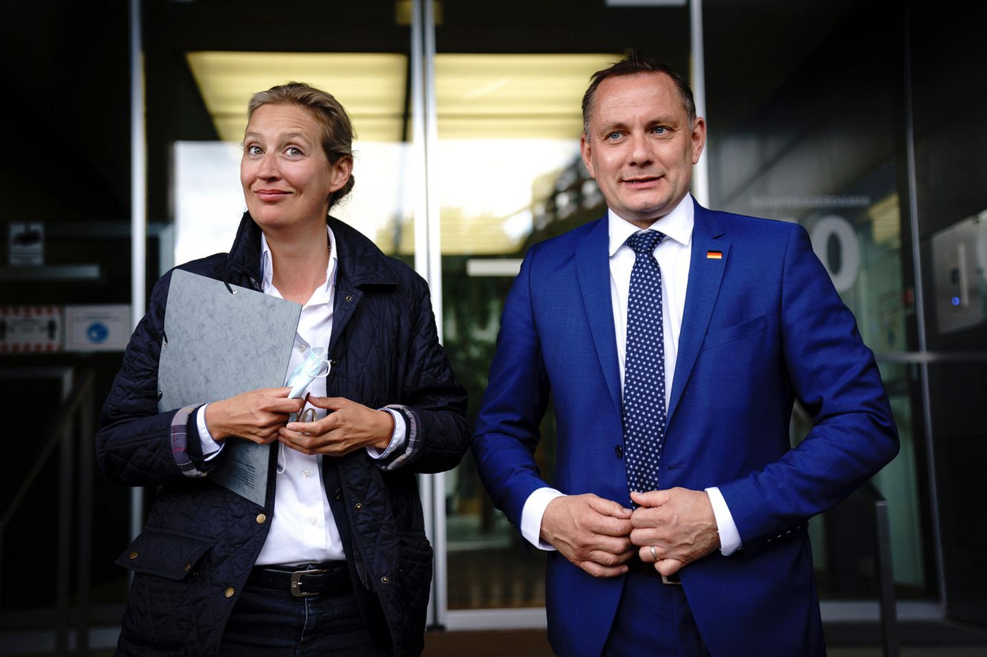 Alice Weidel und Tino Chrupalla, die Partei-Vorsitzenden der AFD sorgen selbst intern für Kritik an ihrer Führung