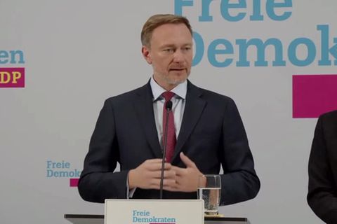 Video: Linder: Wahlsonntag ist für Koalition in Berlin ein Arbeitsauftrag