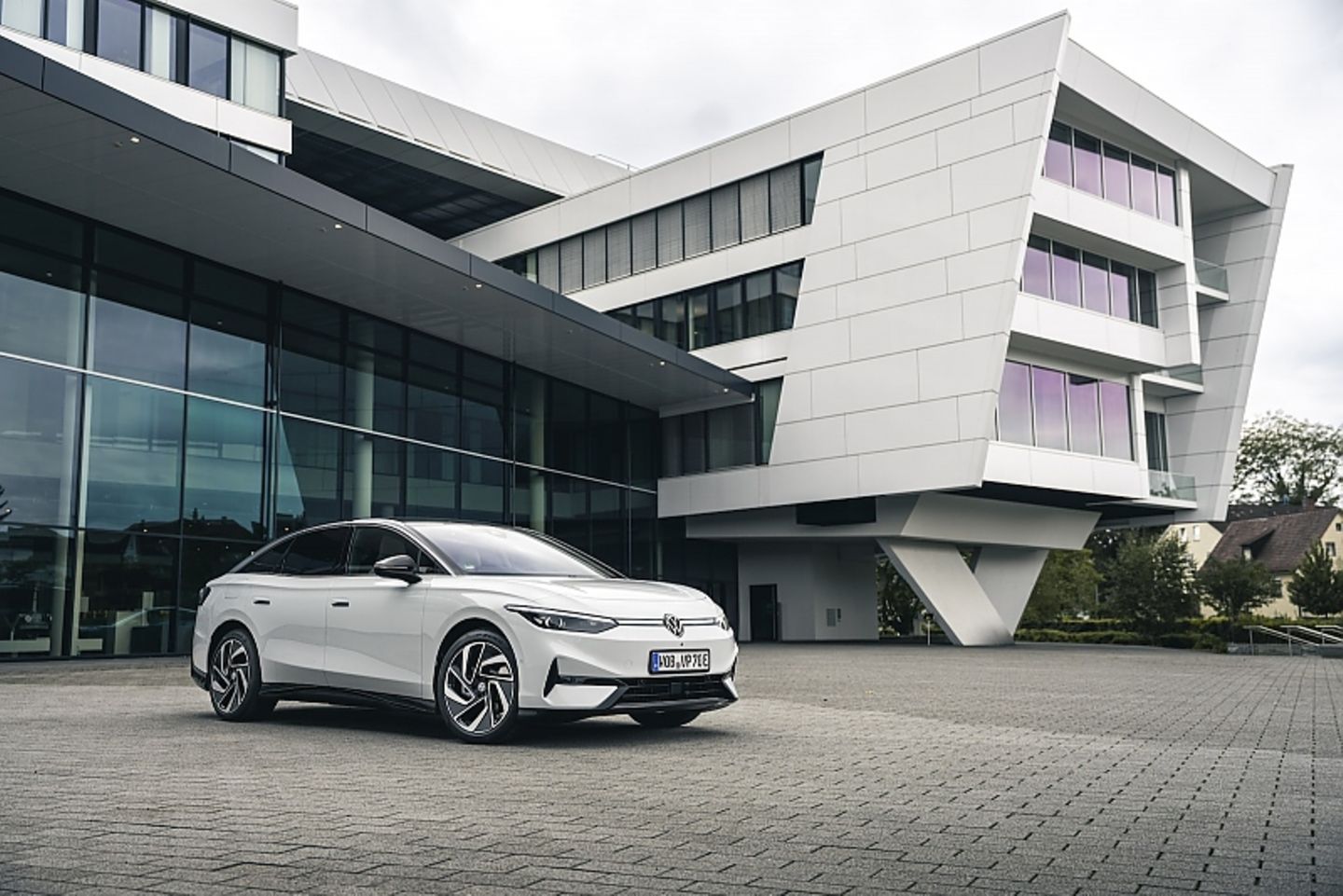VW ID7 - German Car of the Year 2024