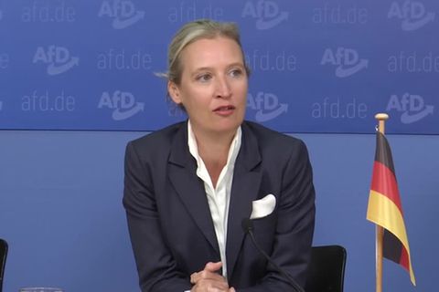 Video: Weidel: AfD ist "Doppelwumms" gelungen