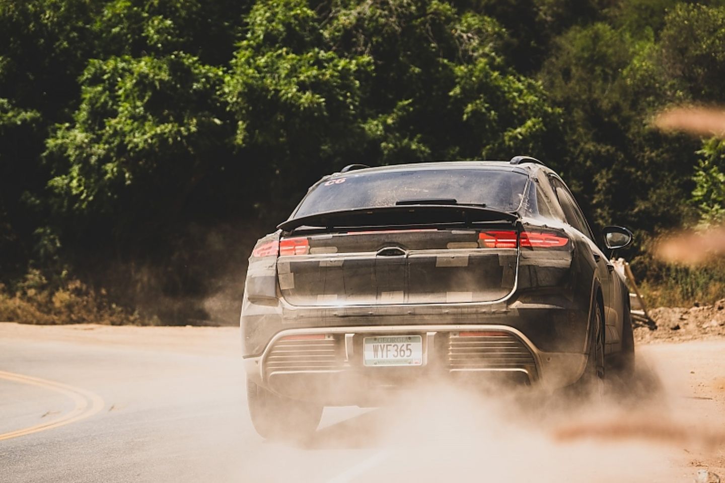 Porsche Macan E 2024