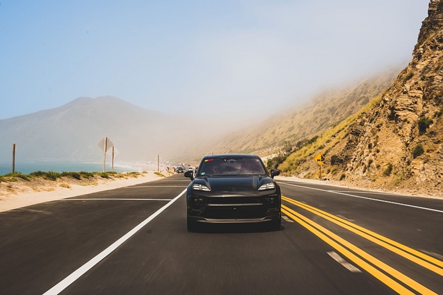 Porsche Macan E 2024