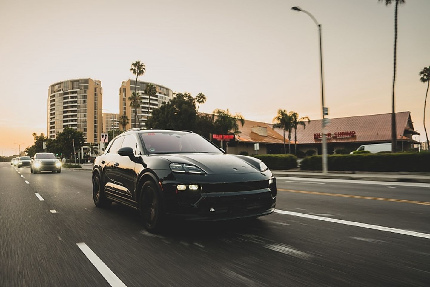 Porsche_Macan_E-8.JPG