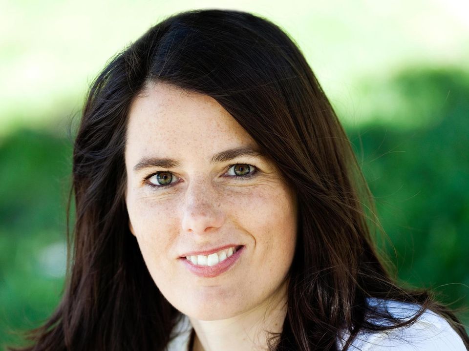 Porträt Dr. Julia Peirano