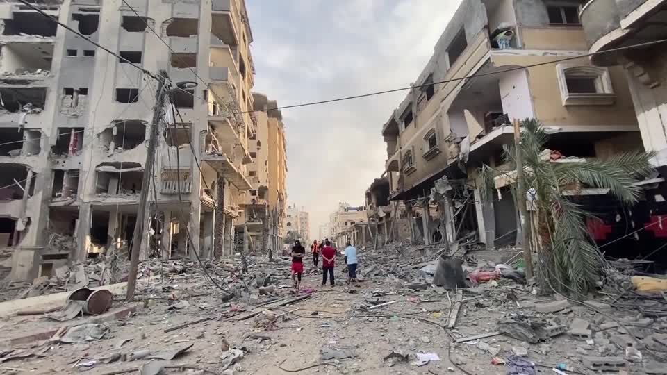 Video: Israelische Vergeltungsangriffe: Viele Tote im Gaza-Streifen Video: Israelische Vergeltungsangriffe: Viele Tote im Gaza-Streifen