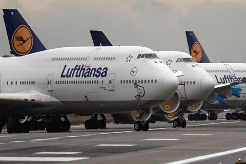 Lufthansa tritt wie in früheren Fällen als Dienstleister der Bundesrepublik auf