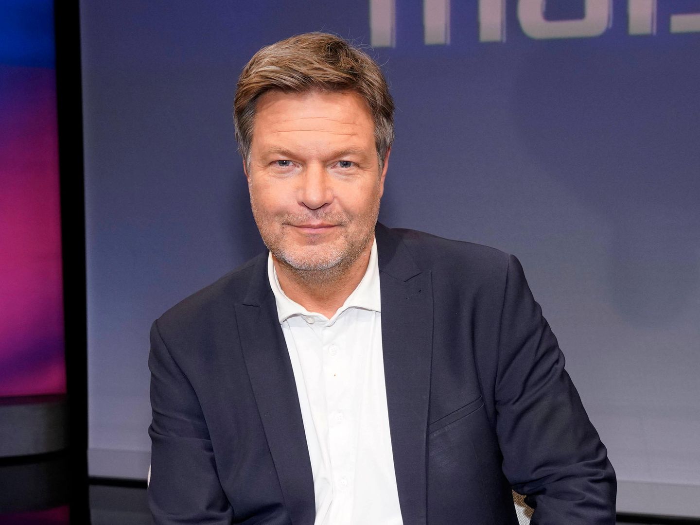 Robert Habeck will Reserve-Kohlekraftwerke 2024 vom Netz nehmen | STERN.de