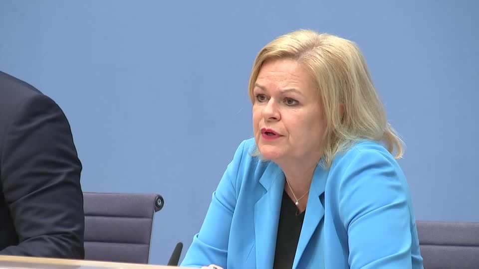 Video: Faeser: "Verbote sind eindeutiges Signal"