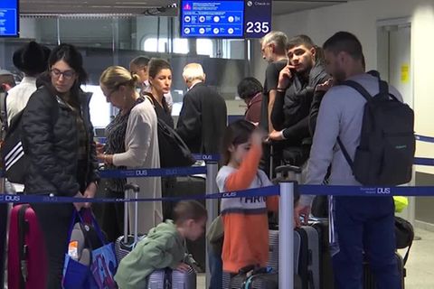 Video: "Wir haben kein anderes Land" - Israelis vor dem Heimflug
