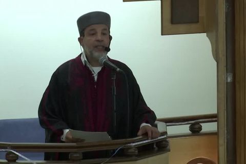 Video: Neuköllner Imam ruft zur Besonnenheit und zum Zusammenhalt auf