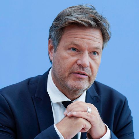 Robert Habeck findet klare Worte zum Angriff auf Israel