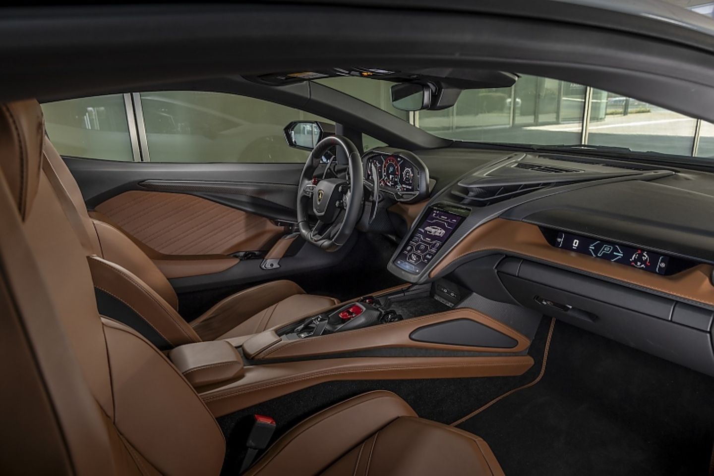 Lamborghini Revuelto 2024