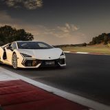 Lamborghini Revuelto 2024