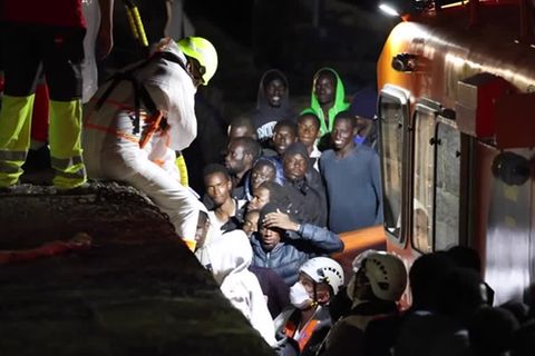 Video: Kanarische Inseln melden starken Anstieg von Flüchtlingszahlen