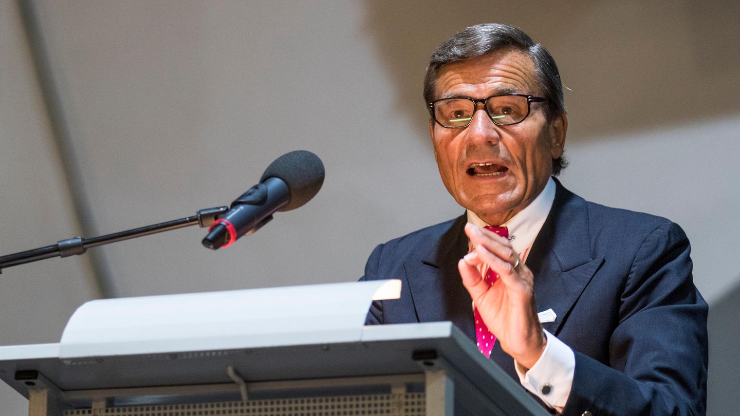 Wolfgang Grupp Wolfgang Grupp