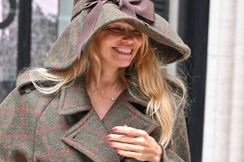 Pamela Anderson auf der Pariser Modewoche