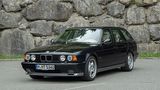 BMW M5 Touring E34