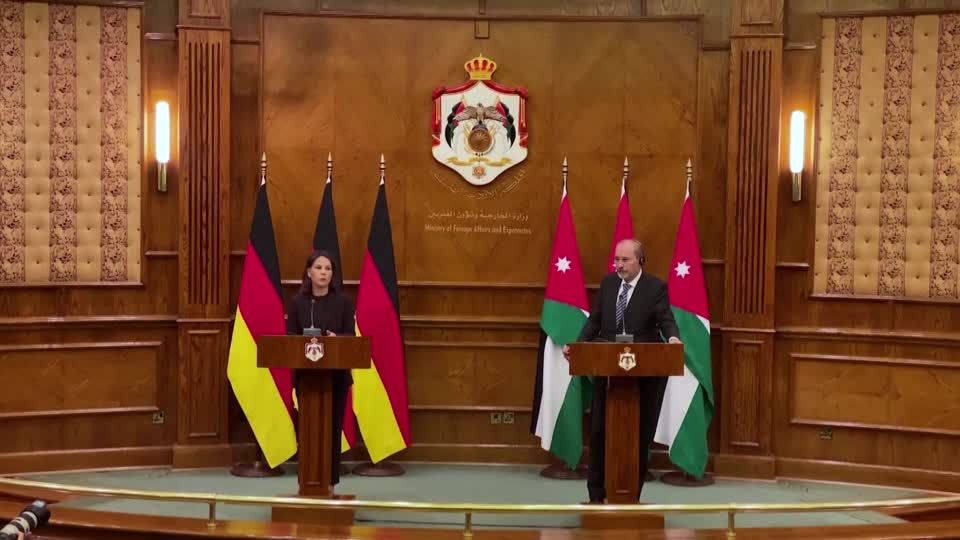Video: 50 Millionen Euro mehr: Deutschland stockt humanitäre Hilfe für Zivilbevölkerung im Gazastreifen auf Video: 50 Millionen Euro mehr: Deutschland stockt humanitäre Hilfe für Zivilbevölkerung im Gazastreifen auf