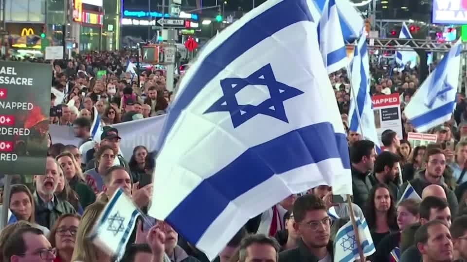 Video: New York City: Hunderte Menschen verlangen Freilassung von Geiseln der Hamas