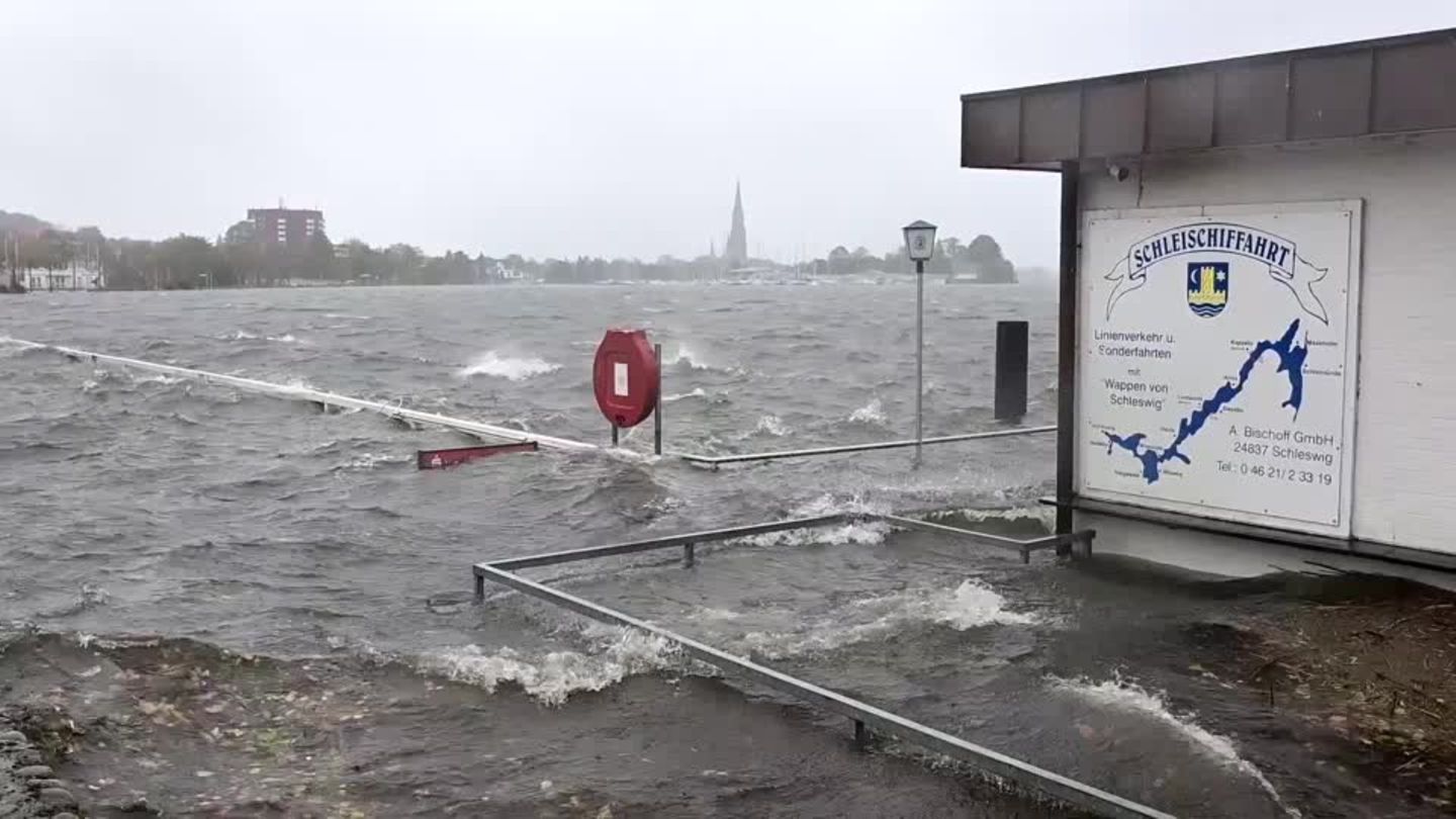 Video: Sturmflut an der Ostsee