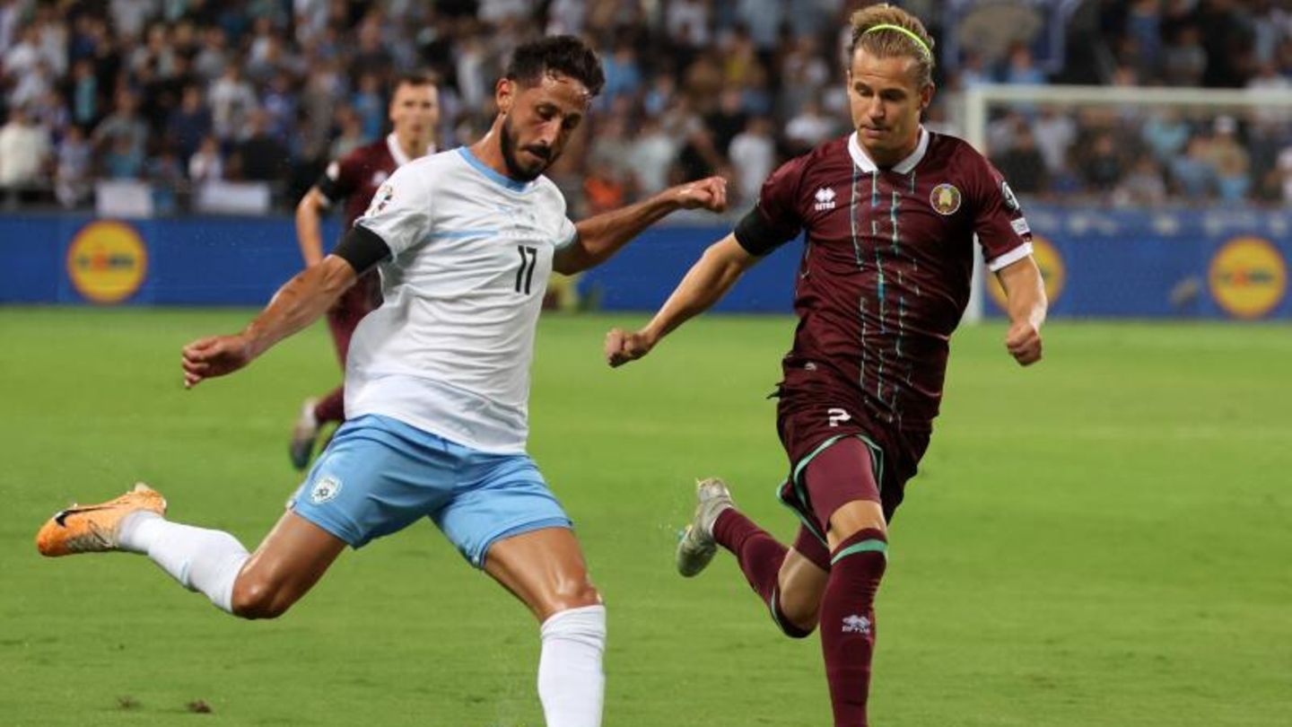 Sagiv Jehezkel im Trikot der Nationalmannschaft Israels