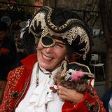Halloween Hunde Parade Tompkins Square New York