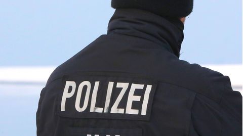 Ein Polizist der Polizei Greifswald