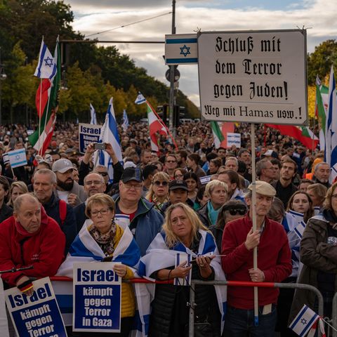Demonstration gegen Antisemitismus in Berlin