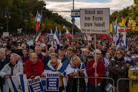 Demonstration gegen Antisemitismus in Berlin