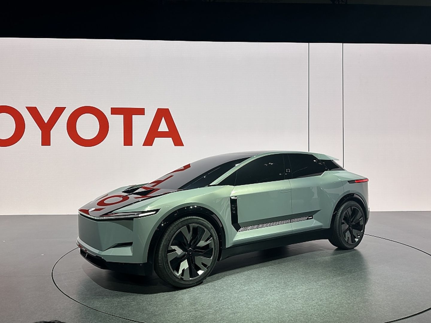 Toyota FT-3e auf der Japan Mobility Show 2023