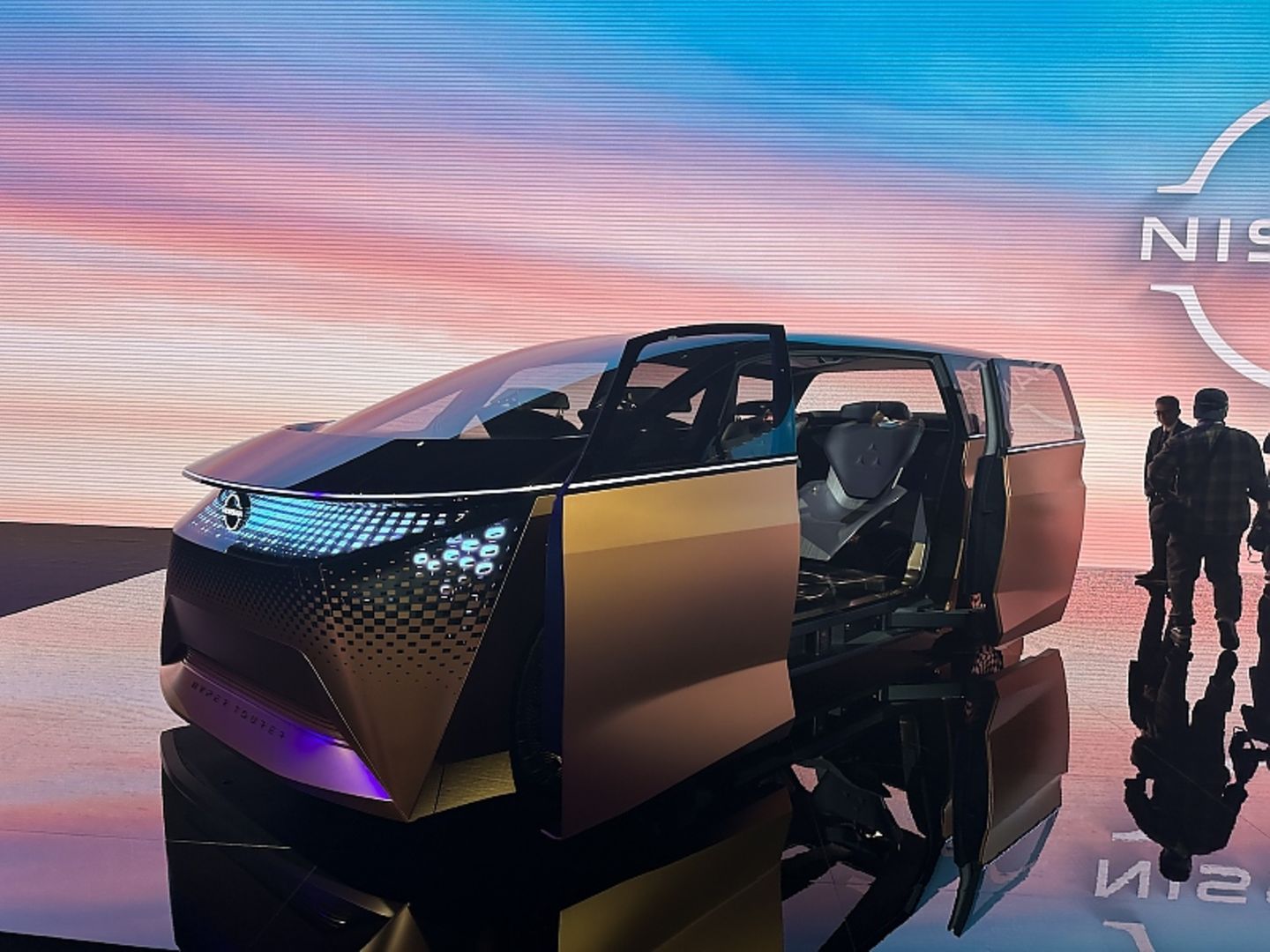 Nissan Hyper Tourer auf der Japan Mobility Show 2023