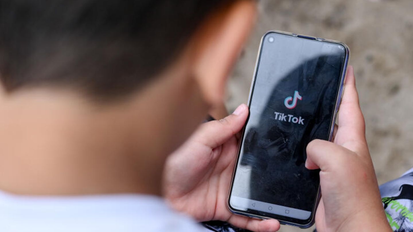 Junge Menschen werden über Tiktok mit Kriegsbildern konfrontiert