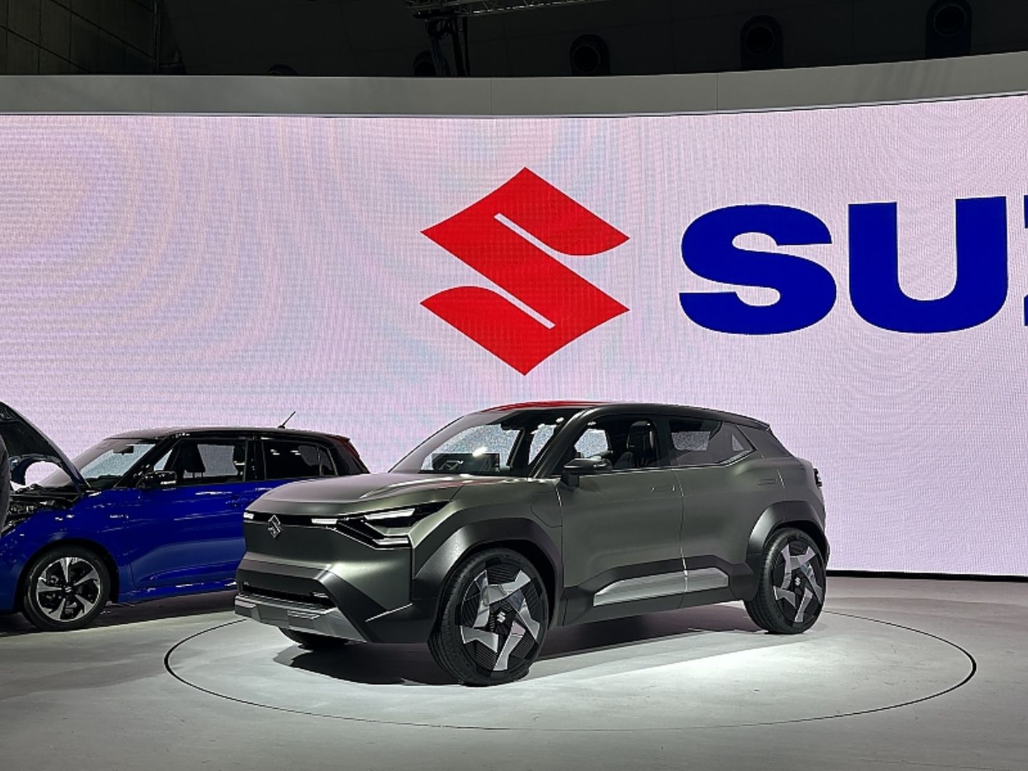 Suzuki eVX