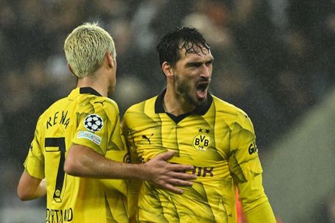 Spieler von Borussia Dortmund im Spiel gegen Newcastle