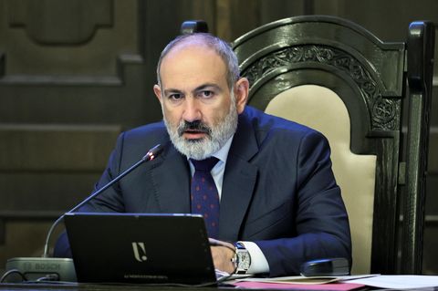 Armeniens Premierminister Nikol Paschinjan kündigt Frieden mit Aserbaidschan an