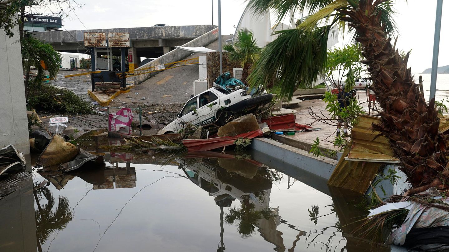 Mexiko: Mindestens 27 Tote Durch Hurrikan Im Badeort Acapulco | STERN.de