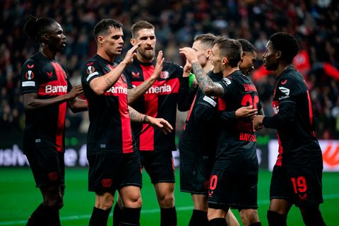 Bayer Leverkusen bejubelt das 2:1 – weitere Tore sollten folgen