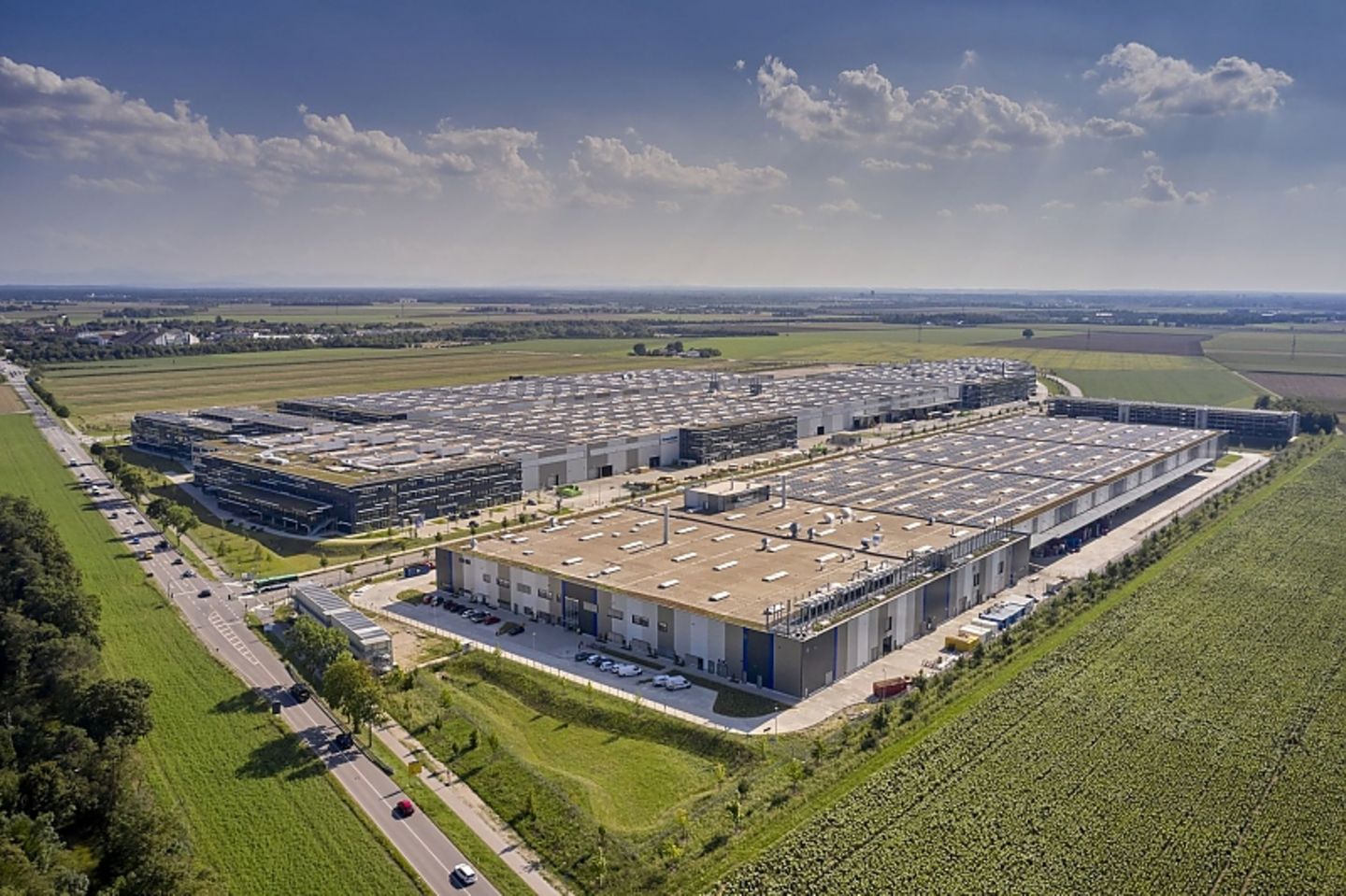 BMW Cell Manufacturing Competence Center (CMCC)