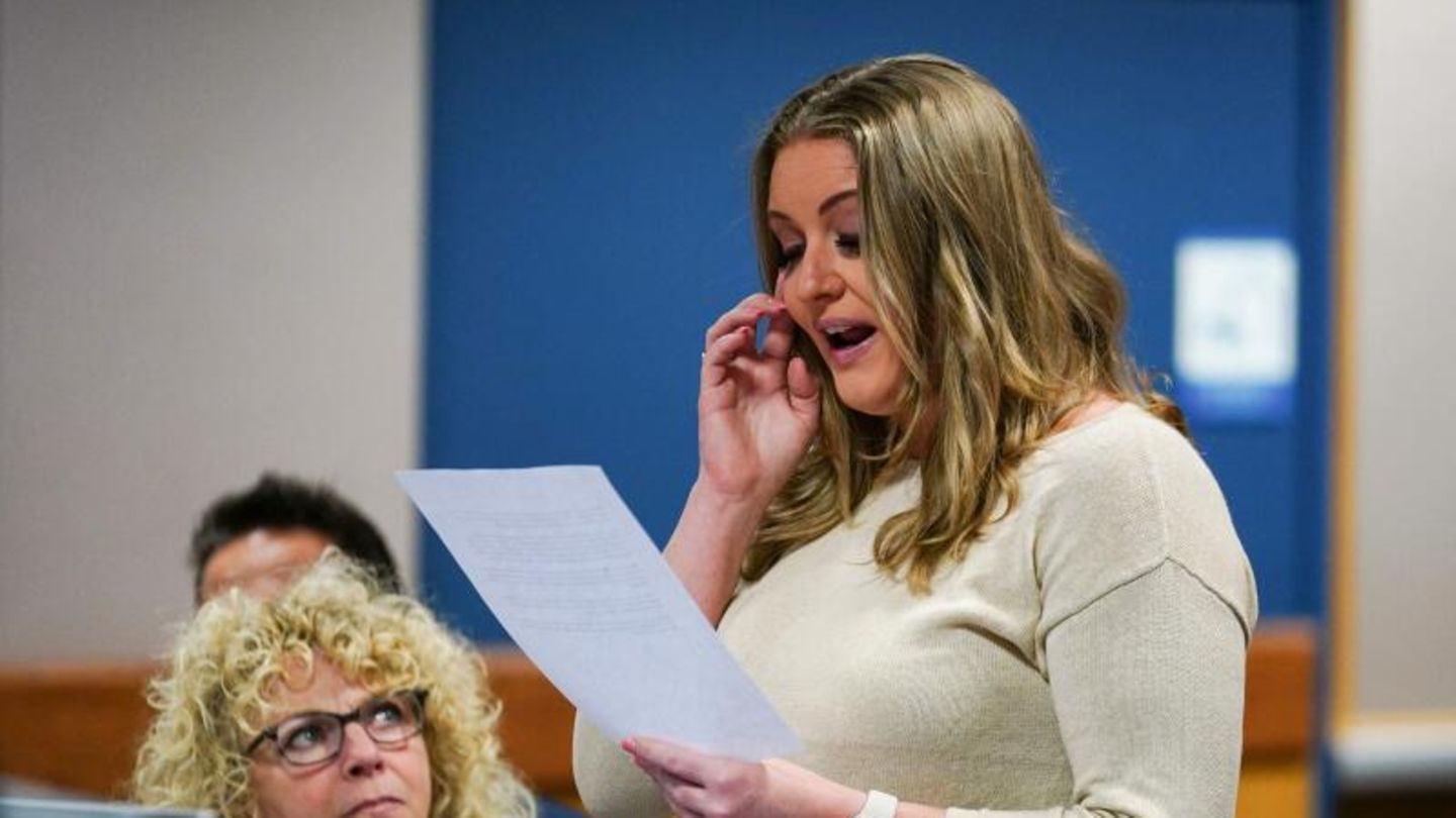 Trumps Ex-Anwältin Jenna Ellis vor Gericht in Atlanta