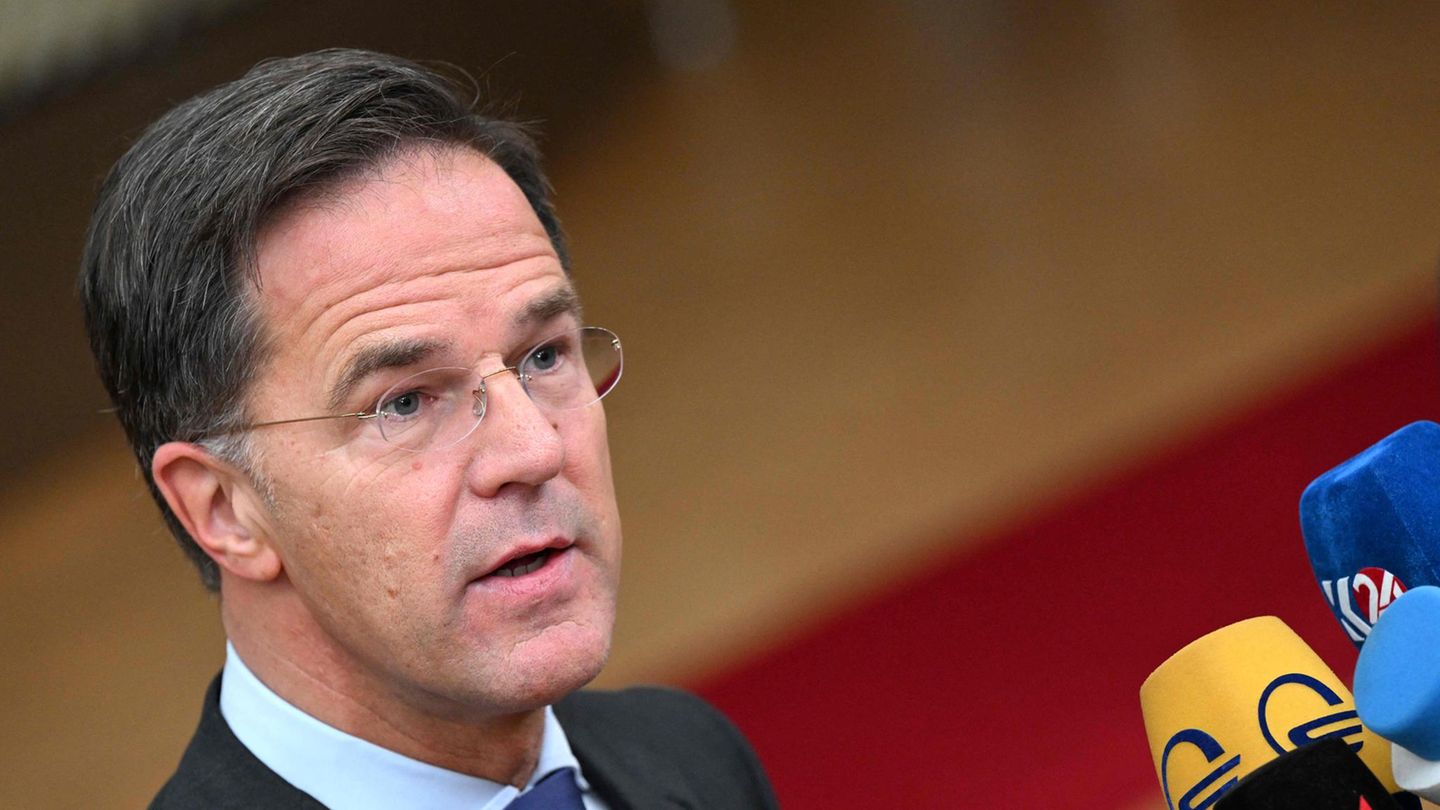 Israel News: Dutch Prime Minister calls for more humanitarian aid for Gaza