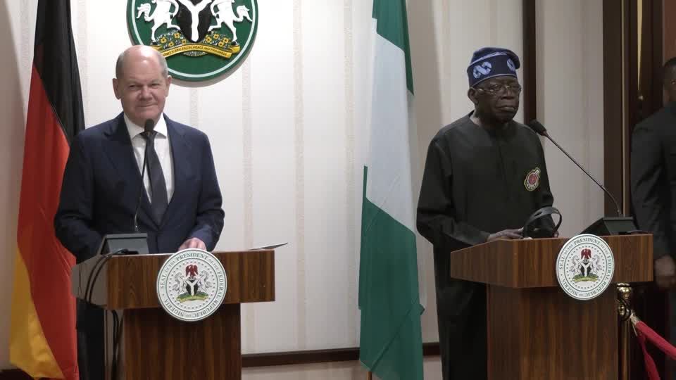 Video: Scholz betont Interesse an Gas aus Nigeria Video: Scholz betont Interesse an Gas aus Nigeria