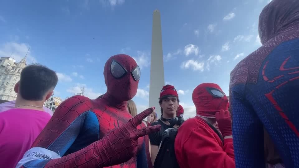 Video: Rekordversuch mit Spiderman