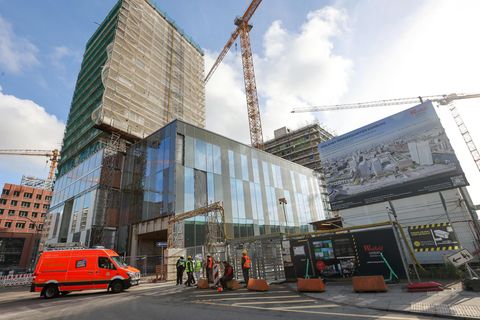 HafenCity: "Komplizierte Rettung" nach Unfall in Hamburg: Vier Tote nach Einsturz von Baugerüst