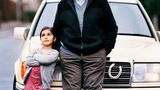 Nach "Kirschblüten – Hanami" war dies der zweite Film, der Weppers Renommee im Spätwerk begründete: In "Dreiviertelmond" verkörperte der den unfreundlichen Taxifahrer Hartmut Mackowiak, der sich zunächst widerwillig um ein türkisches Mädchen kümmert, über die Kleine aber seine Menschlichkeit wiederfindet.