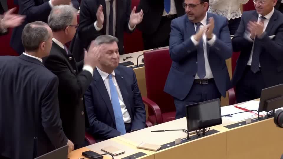 Video: Söder wieder Ministerpräsident Video: Söder wieder Ministerpräsident