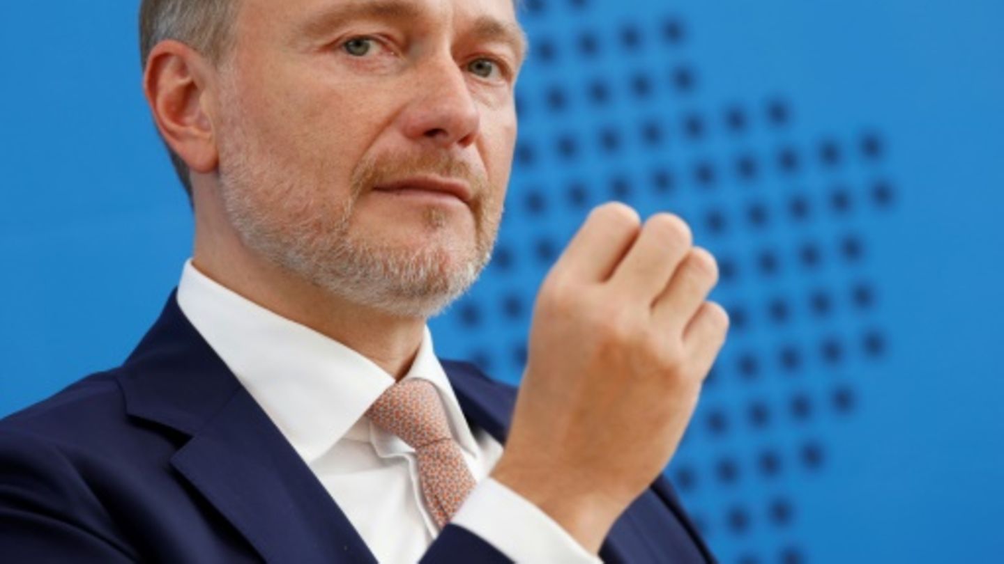 FDP-Chef Lindner stellt Kohleausstieg bis 2030 in Frage