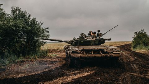 Ein ukrainischer T-72 auf dem Schlachtfeld