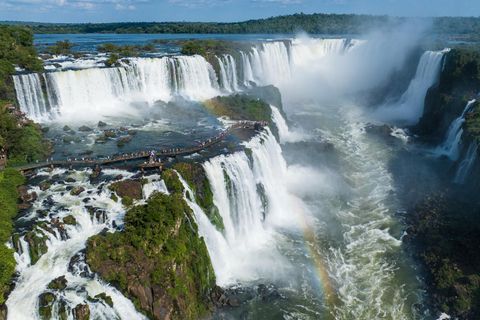 Luftaufnahme zeigt die Iguazu-Fälle im brasilianischen Bundesstaat Parana
